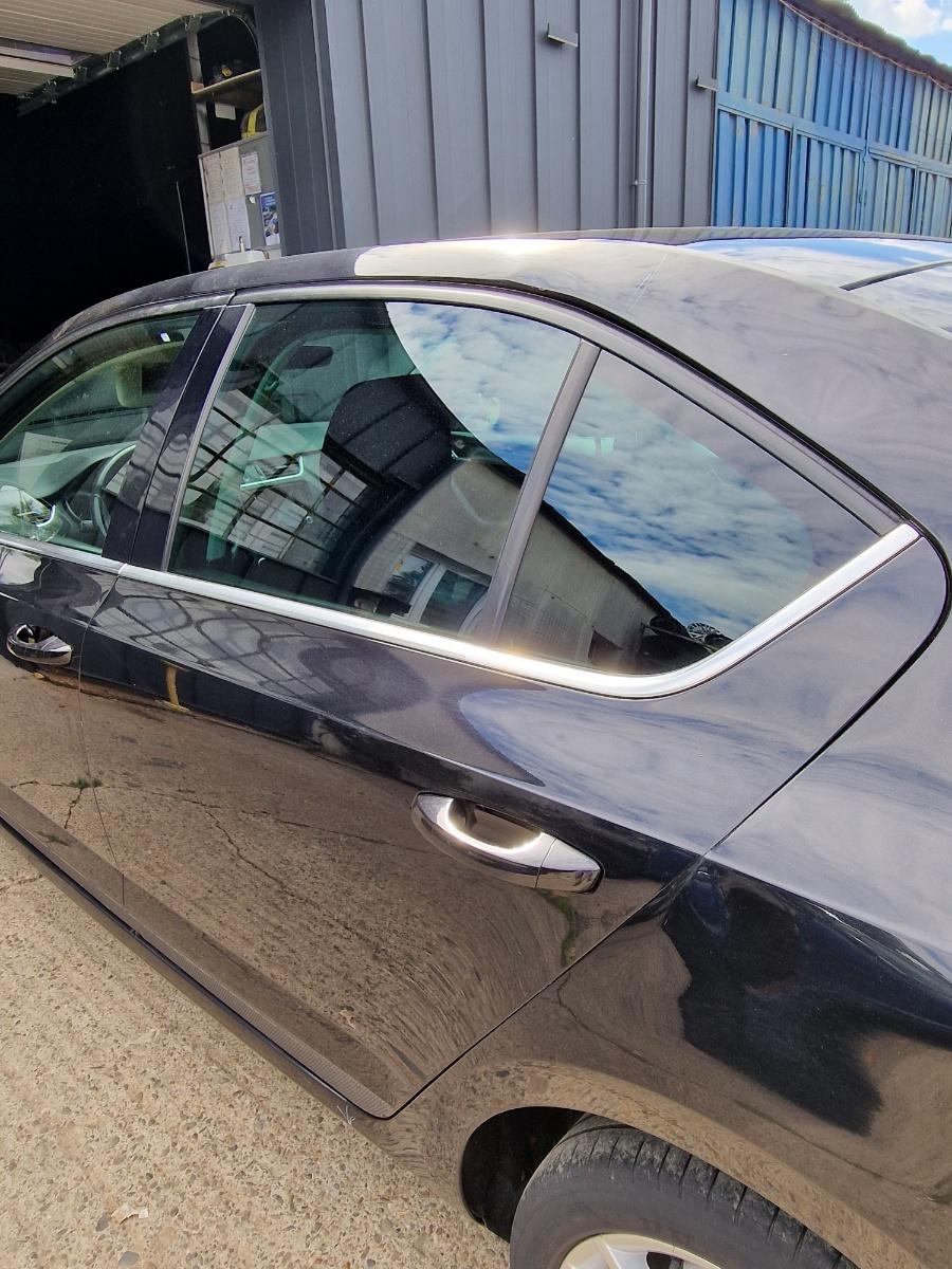 Usa stanga spate LF9R SKODA OCTAVIA III 5E3, NL3, NR3 2012 ->