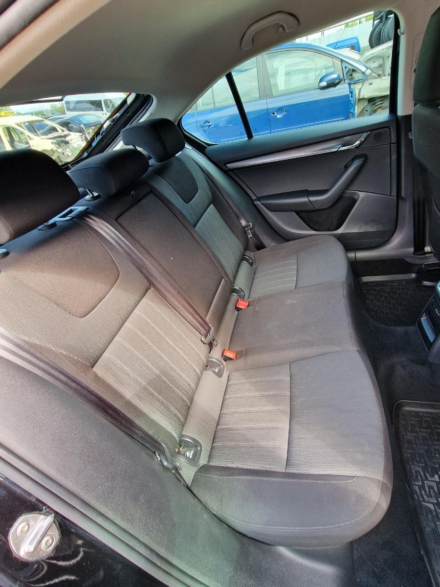 Scaune si banchete interior cu ornamente panou portiera SKODA OCTAVIA III 5E3, NL3, NR3 2019 Facelift 2.0 TDI DFFA