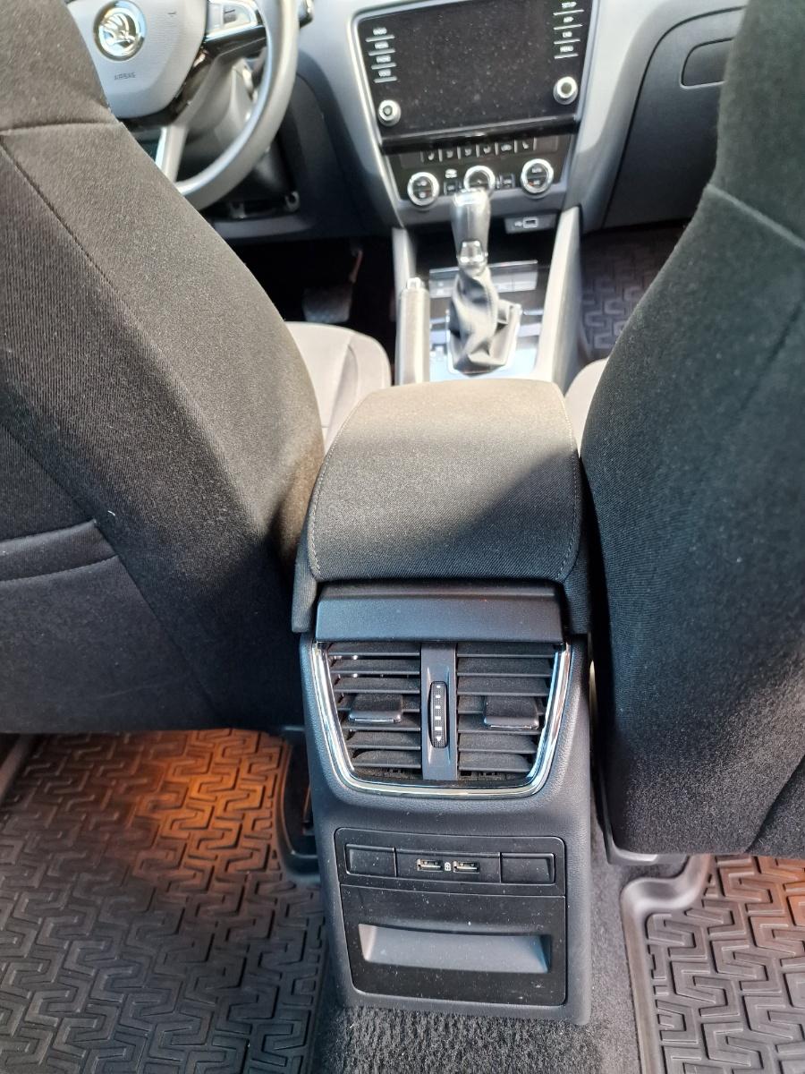 Scaune si banchete interior cu ornamente panou portiera SKODA OCTAVIA III 5E3, NL3, NR3 2019 Facelift 2.0 TDI DFFA