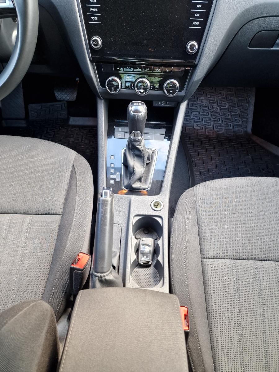 Scaune si banchete interior cu ornamente panou portiera SKODA OCTAVIA III 5E3, NL3, NR3 2019 Facelift 2.0 TDI DFFA
