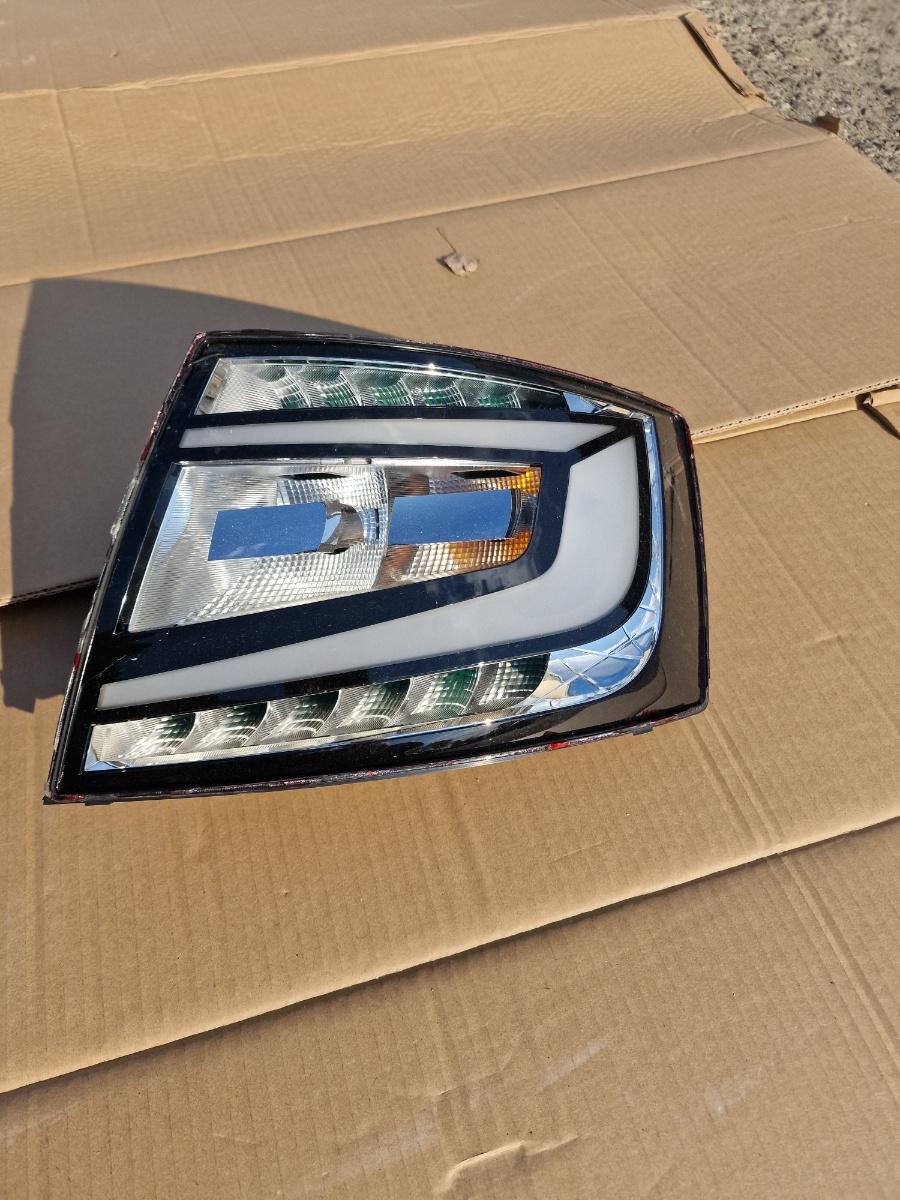 Lampa stop spate dreapta LED AVARIATA SKODA OCTAVIA III 5E3, NL3, NR3 2019 Facelift 5E5945208