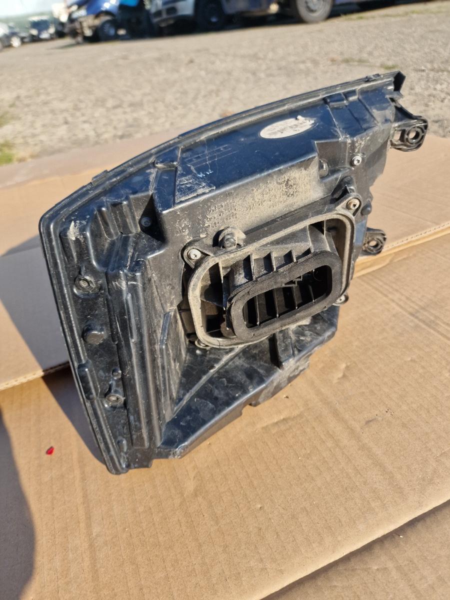 Lampa stop stanga spate LED AVARIAT SKODA OCTAVIA III 5E3, NL3, NR3 2019 FACELIFT 5E5941207