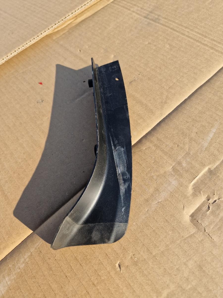 Ornament stop stanga spate SKODA OCTAVIA III 5E3, NL3, NR3 2012 -> 2.0 TDI CKFC, CRMB, CYKA, DFFA 5E5945311A