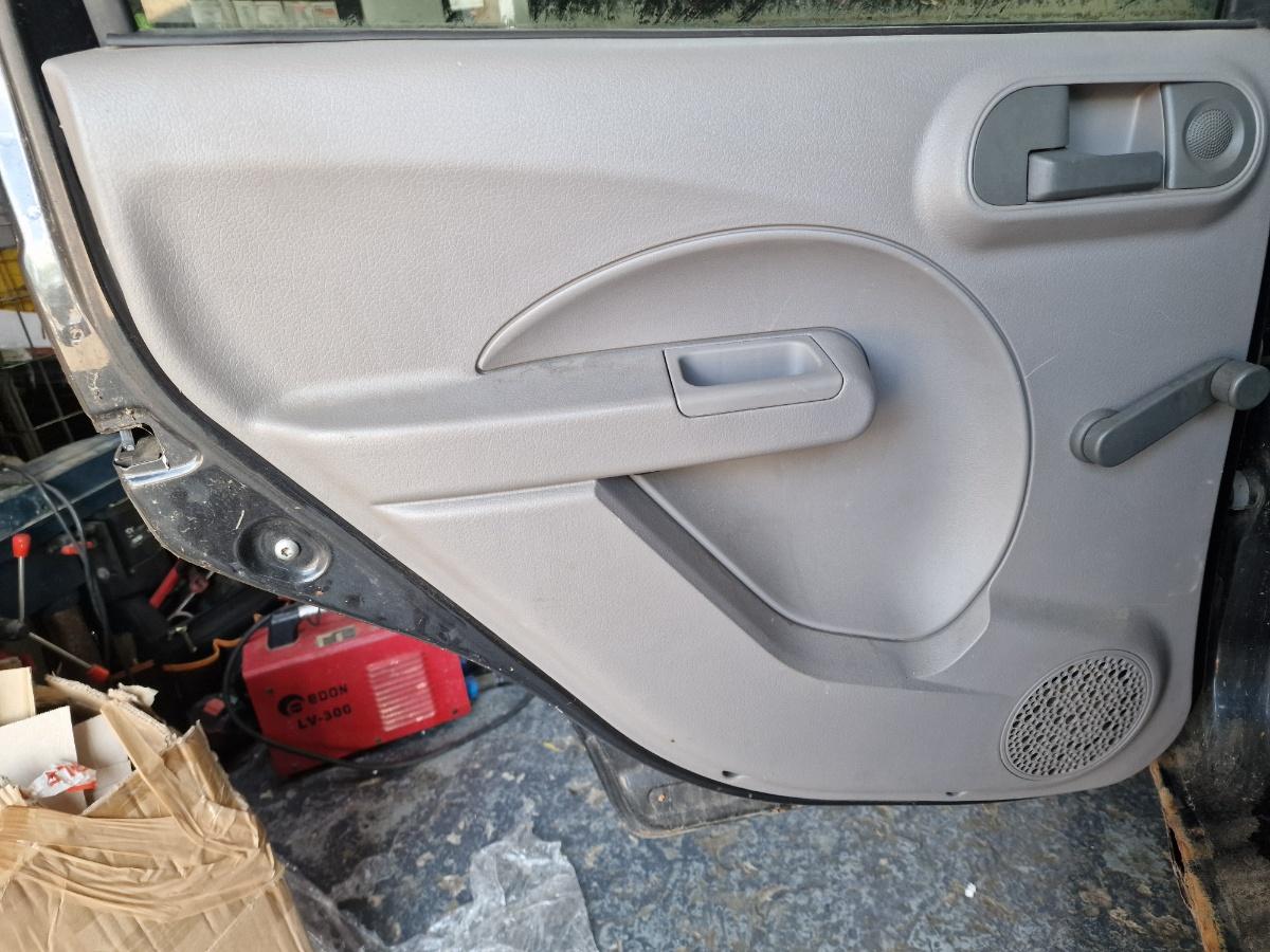 Tapiterie panou portiera stanga spate FIAT PANDA 169_ 2003 -> 1.1 187 A1.000