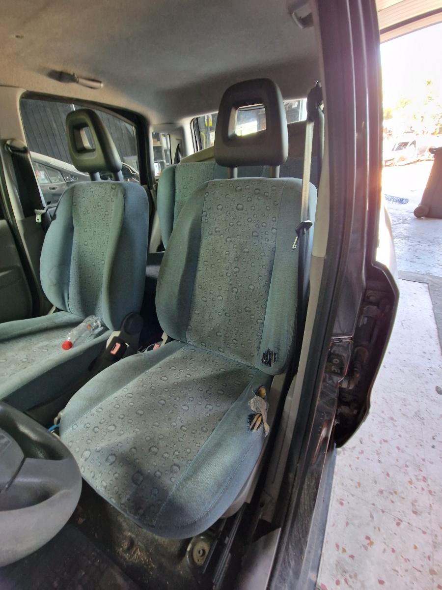 Scaun fata, sofer stanga fata FIAT PANDA 169_ 2003 -> 1.1 187 A1.000