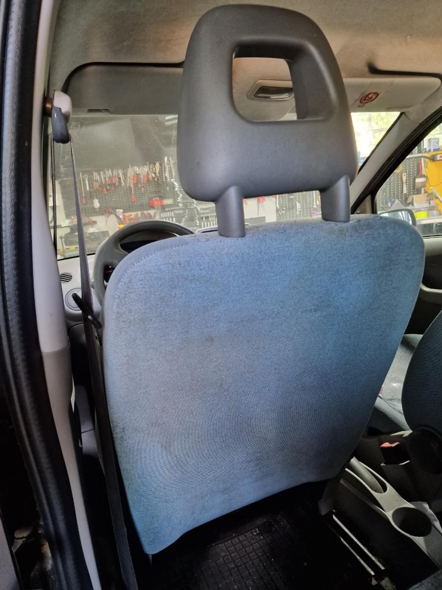 Scaun fata, sofer stanga fata FIAT PANDA 169_ 2003 -> 1.1 187 A1.000