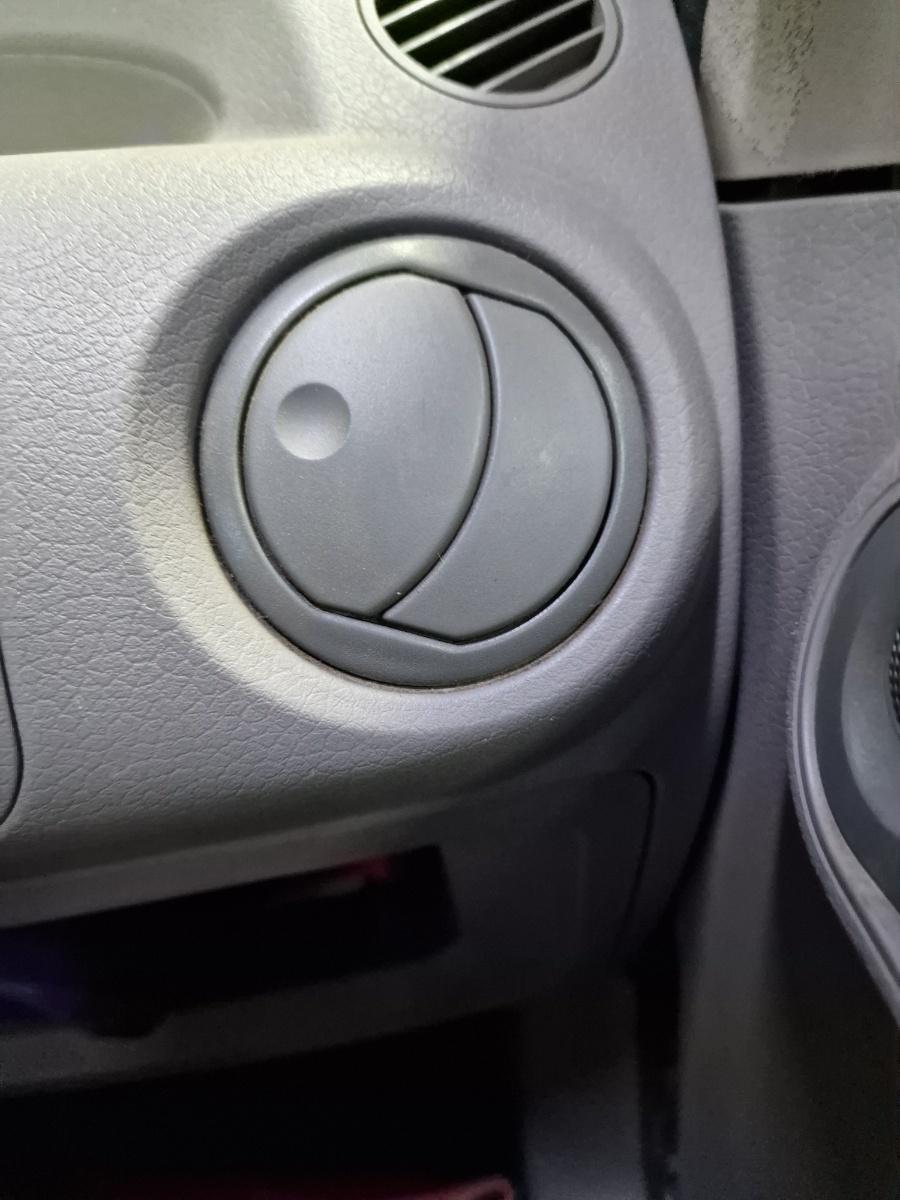 Grila de ventilatie bord centrala FIAT PANDA 169_ 2003 -> 1.1 187 A1.000