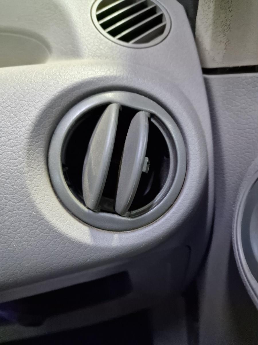 Grila de ventilatie bord centrala FIAT PANDA 169_ 2003 -> 1.1 187 A1.000
