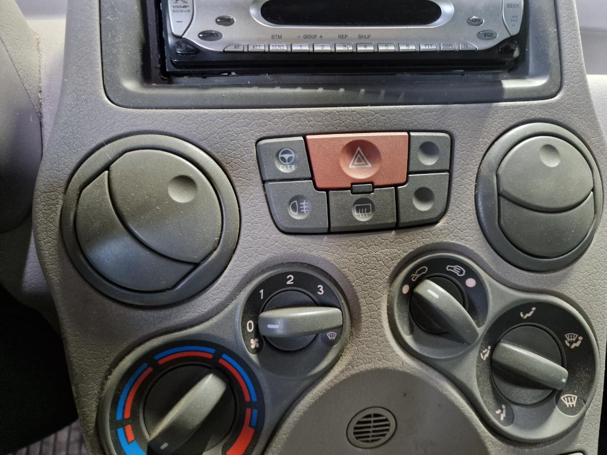 Grila de ventilatie bord centrala FIAT PANDA 169_ 2003 -> 1.1 187 A1.000