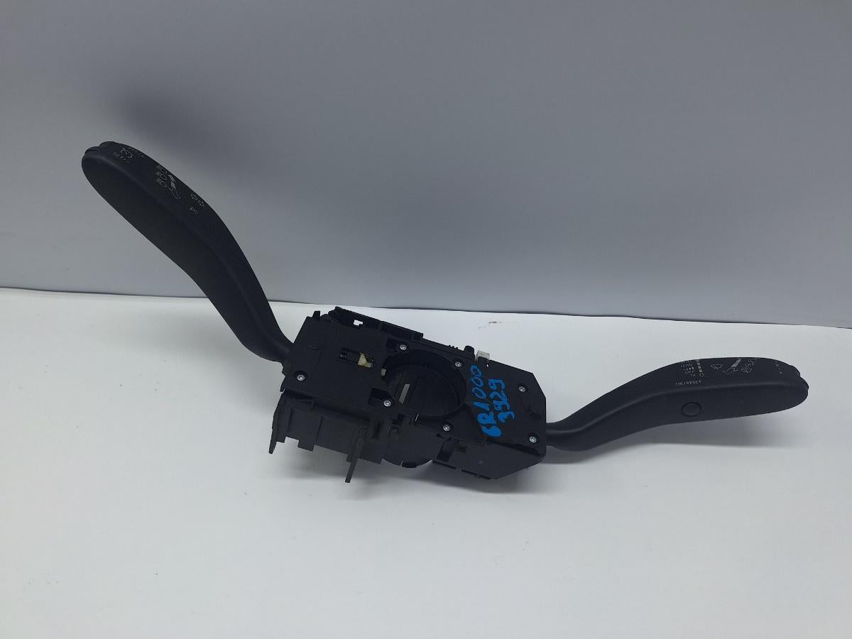 Maneta stergatoare lampa de semnalizare VOLKSWAGEN POLO 6R, 6C 2009 -> 1.2 TSI CBZB 6R0953521C