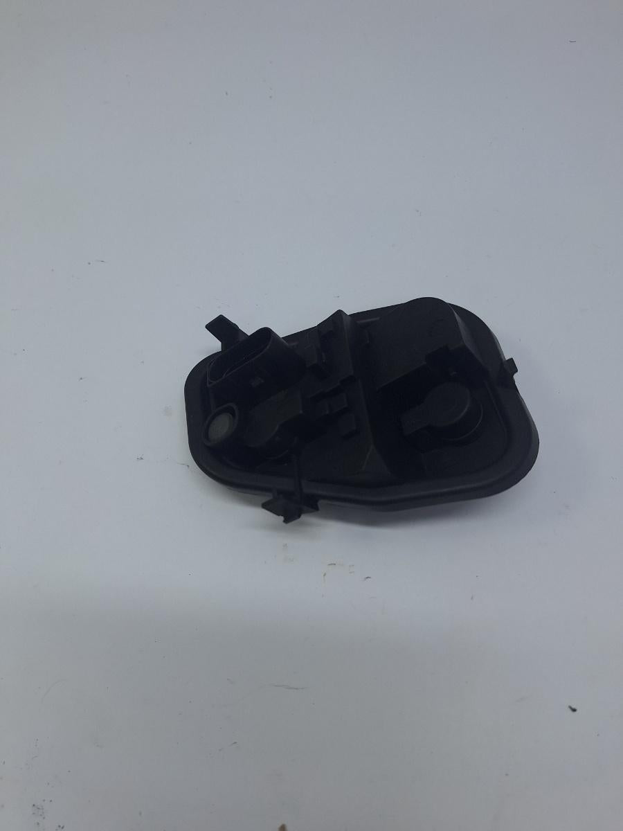 Soclu stop aripa stanga AUDI A6 III Avant 4F5, C6 2005 - 2011 2.0 TDI BLB, BRE 89033806