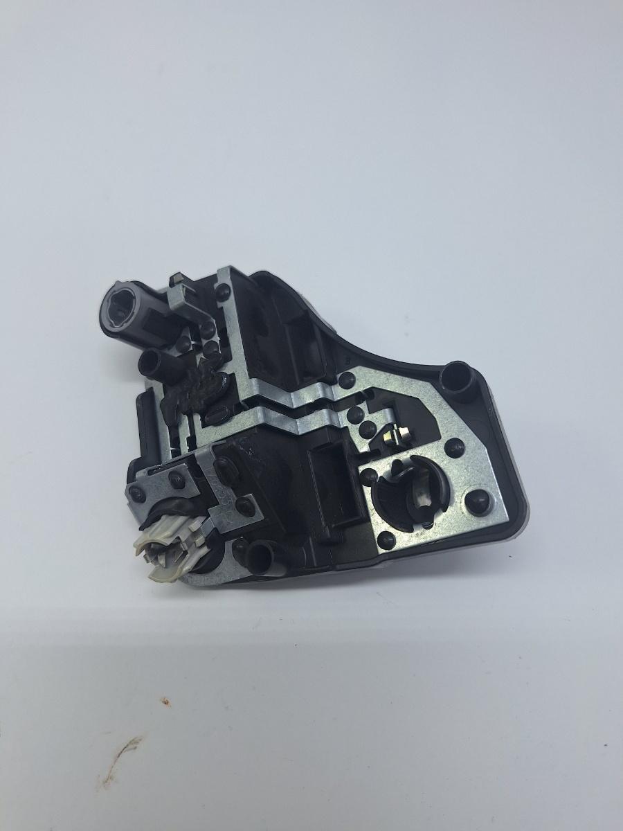 Soclu stop haion dreapta VOLKSWAGEN TOURAN 1T3 2010 - 2015 2.0 TDI CFHC HELLA 176452 1T0945264