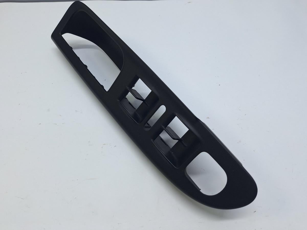 Maner interior usa stanga fata VOLKSWAGEN PASSAT 3C2 2005 - 2010 2.0 TDI BMP 3C1867171B