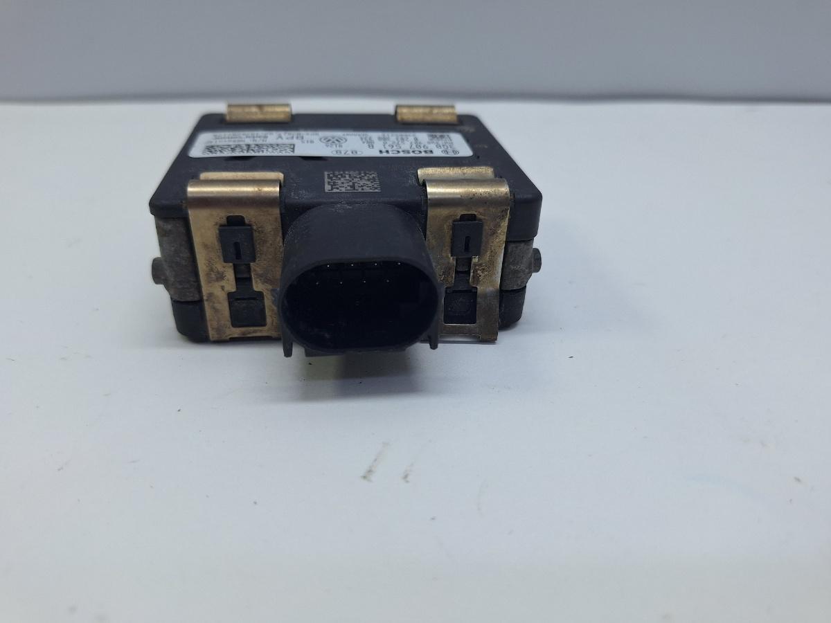Senzor radar Distronic VOLKSWAGEN PASSAT Variant 3G5 2014 -> 2.0 TDI CRLB, DBGA, DFGA BOSCH 0203300334 3Q0907561B