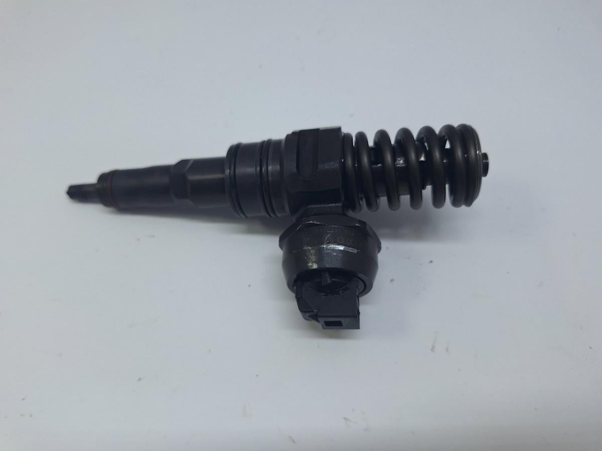 Injector BJ VOLKSWAGEN POLO 9N_ 2001 - 2012 1.4 TDI AMF, BAY BOSCH 0 414 720 035 045130073T