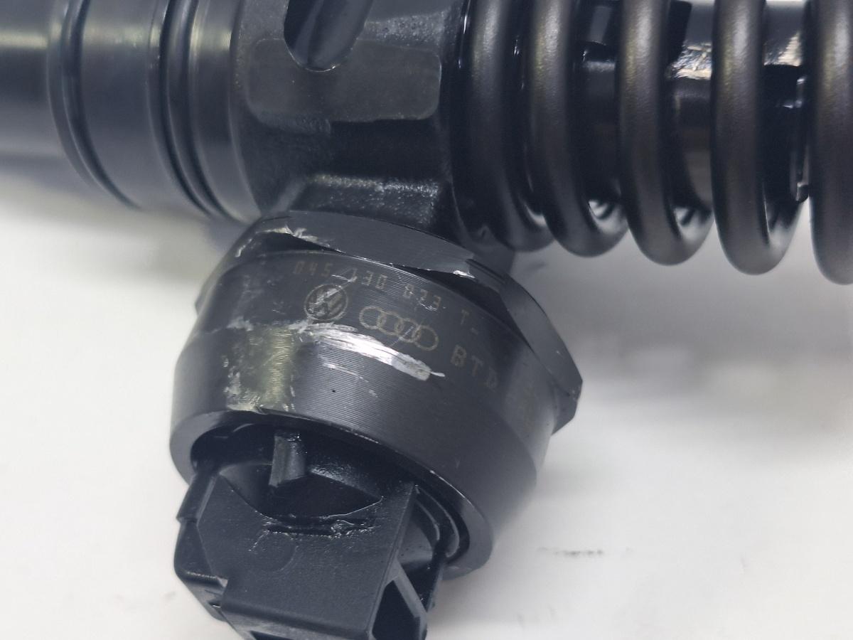 Injector BJ VOLKSWAGEN POLO 9N_ 2001 - 2012 1.4 TDI AMF, BAY BOSCH 0 414 720 035 045130073T
