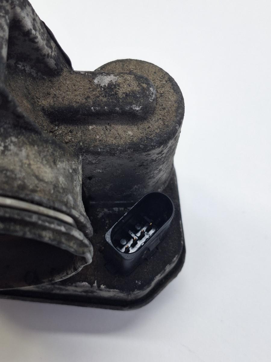 Clapeta de acceleratie electrica VOLKSWAGEN TOURAN 1T1, 1T2 2003 - 2010 2.0 TDI 16V BKD 038128063G