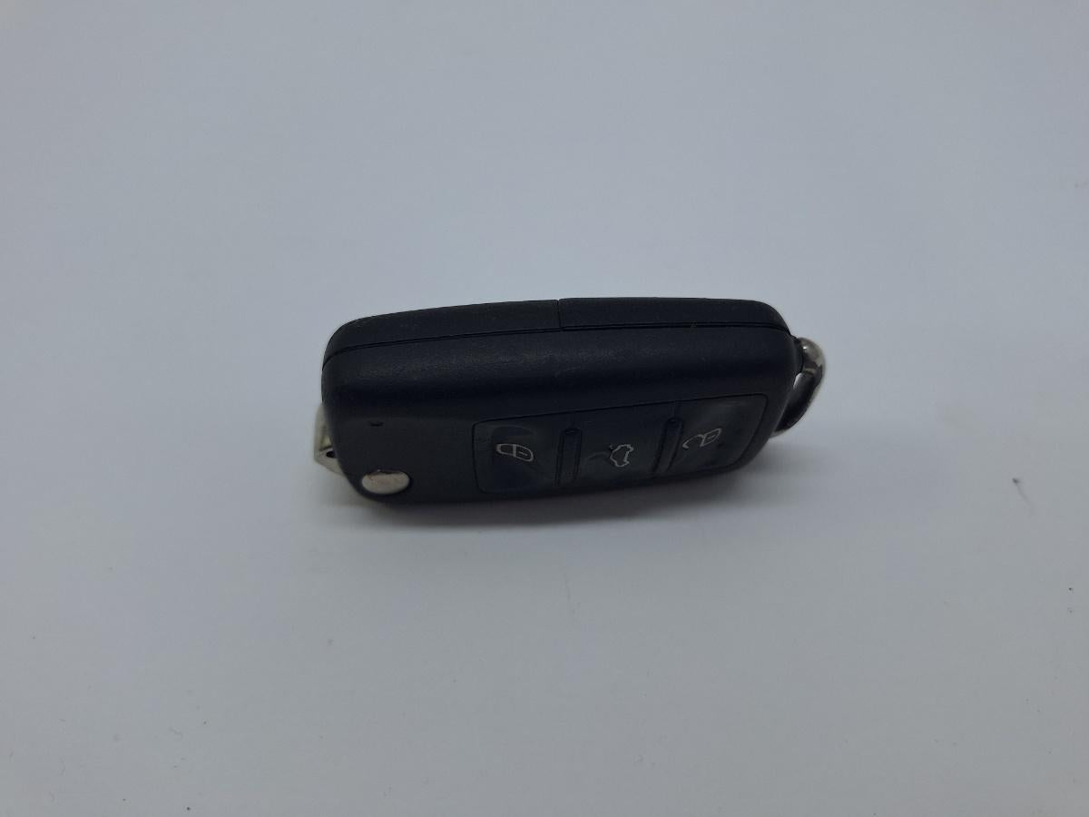 Telecomanda inchidere centralizata VOLKSWAGEN JETTA VI 162/163 2010 - 2018 1.6 TDI CAYC 5K0837202Q