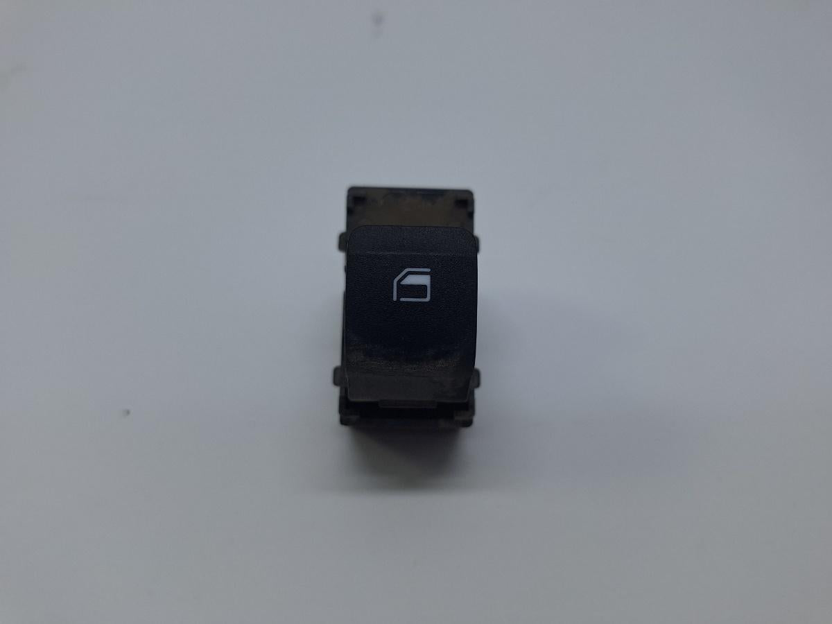 Comutator geam pivotant dreapta fata HYUNDAI i20 [ 2020 -> ] 1.2 MPi G4LF 93581Q0000