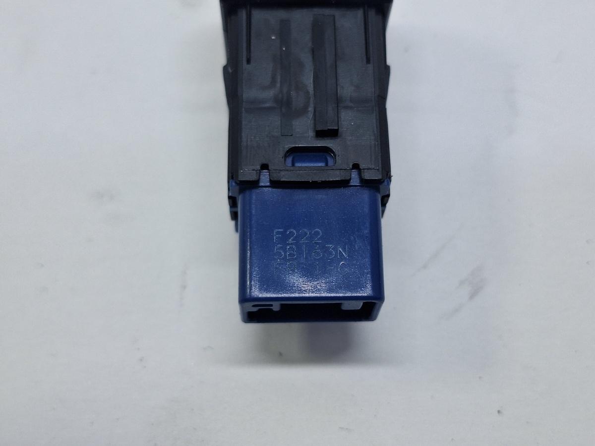 Comutator lampa de ceata TOYOTA COROLLA _E21_ 2018 -> 1.8 Hybrid 2ZR-FXE 8415302110