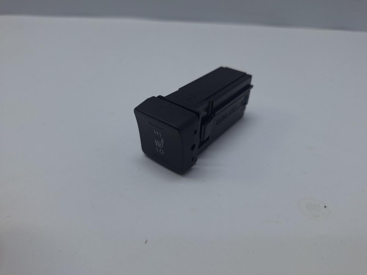Comutator incalzire scaun stanga TOYOTA COROLLA _E21_ 2018 -> 1.8 Hybrid 2ZR-FXE 8475102080