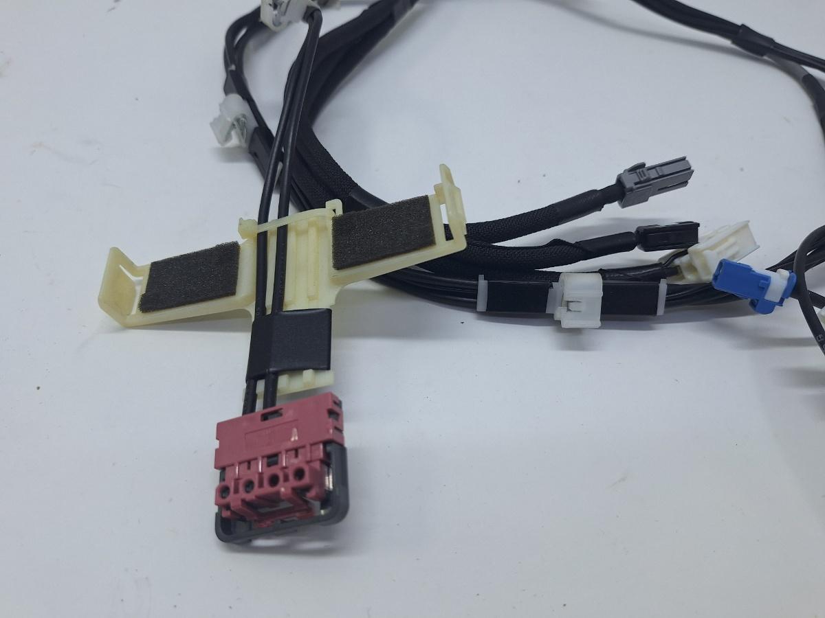 Instalatie electrica antena TOYOTA COROLLA _E21_ 2018 -> 1.8 Hybrid 2ZR-FXE 86101-02R30