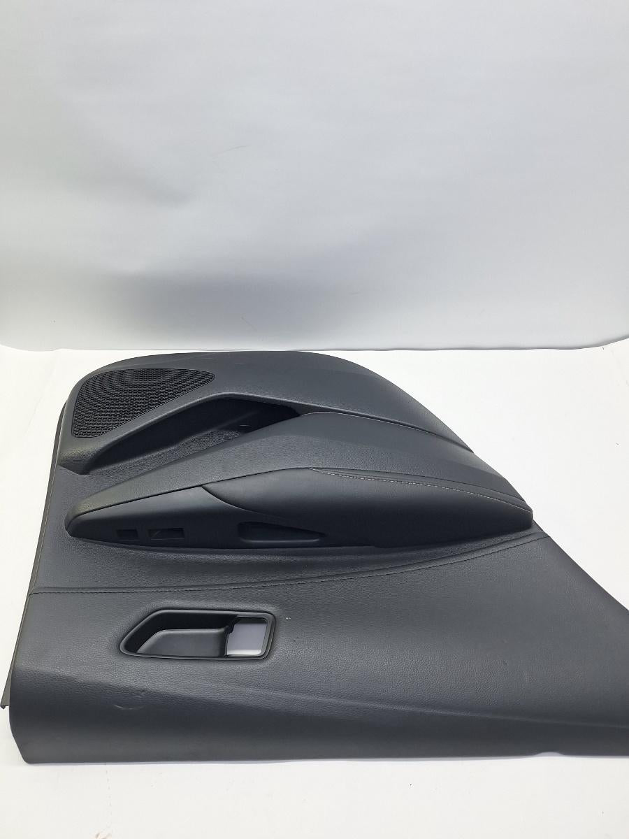Tapiterie panou portiera stanga spate TOYOTA COROLLA _E21_ 2018 -> 1.8 Hybrid 2ZR-FXE 67061-0Z830-C1
