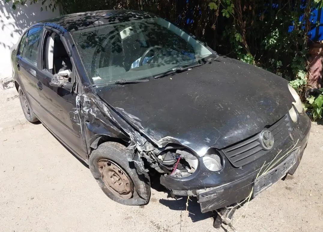 Dezmembrez VOLKSWAGEN POLO 9N_ 2004 1.4 16V BBY 55KW|75HP