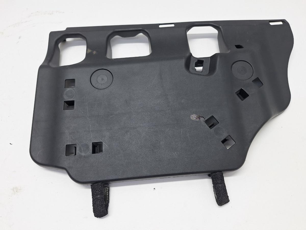 Ornament panou de bord TOYOTA COROLLA _E21_ 2018 -> 1.8 Hybrid 2ZR-FXE 5560702310