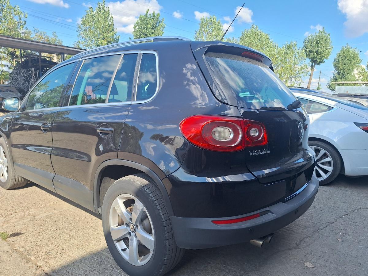Spate complet VOLKSWAGEN TIGUAN 5N_ 2007 -> 2.0 TDI CBAB negru LC9X