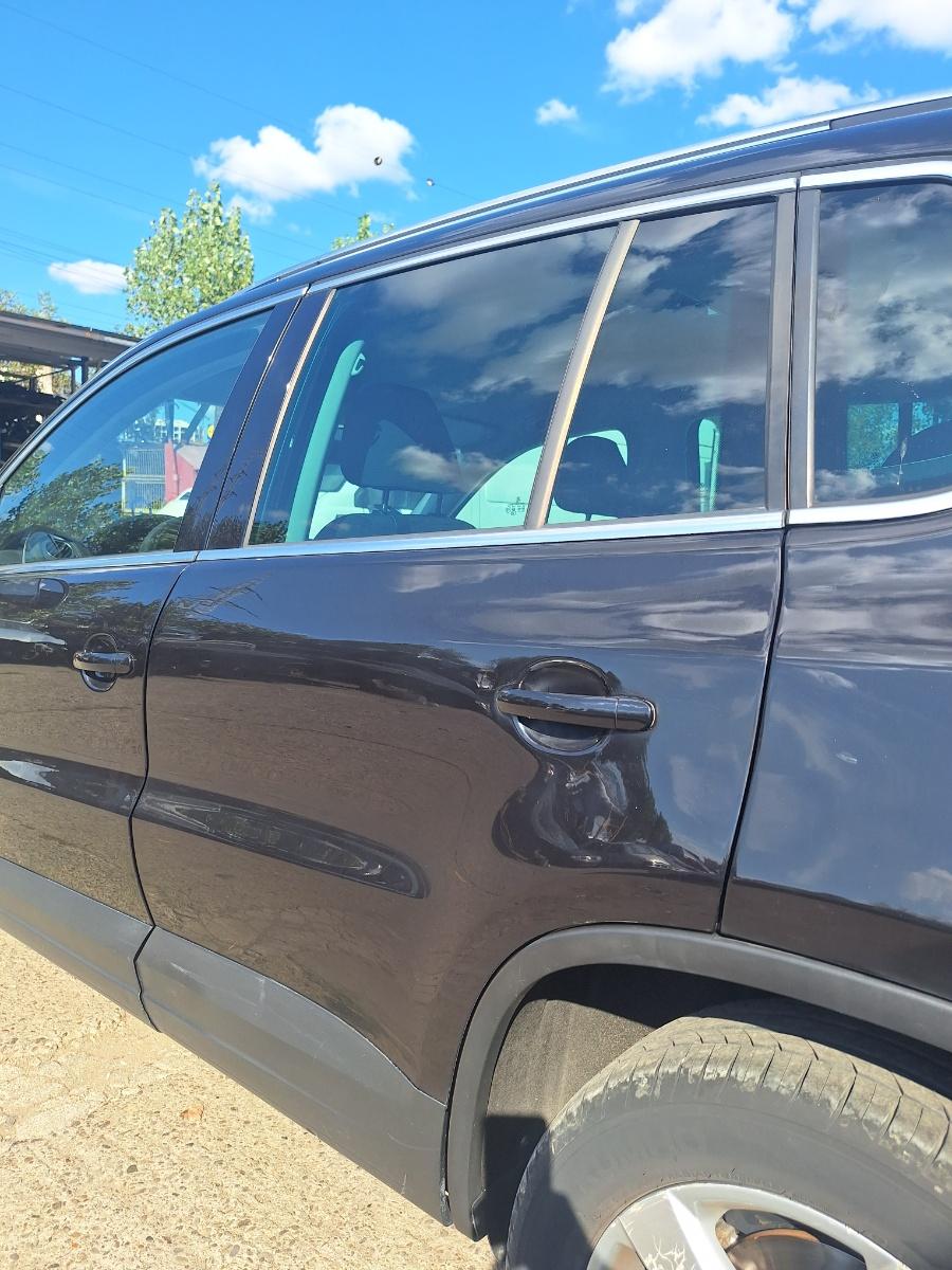 Usa stanga spate VOLKSWAGEN TIGUAN 5N_ 2007 -> 2.0 TDI CBAB negru LC9X