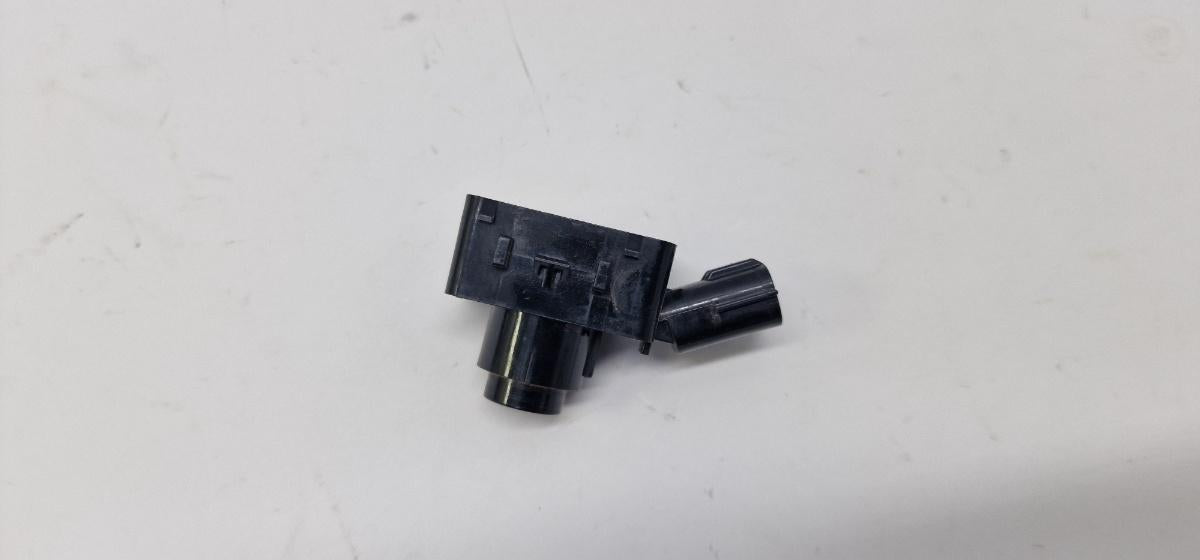 Senzor de parcare PDC TOYOTA COROLLA _E21_ 2018 -> 1.8 Hybrid 2ZR-FXE 8934133220