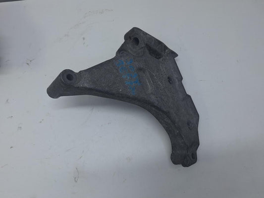 Suport tampon motor VOLKSWAGEN PASSAT Variant 365 2010 - 2014 2.0 TSI CCZB 03L199207