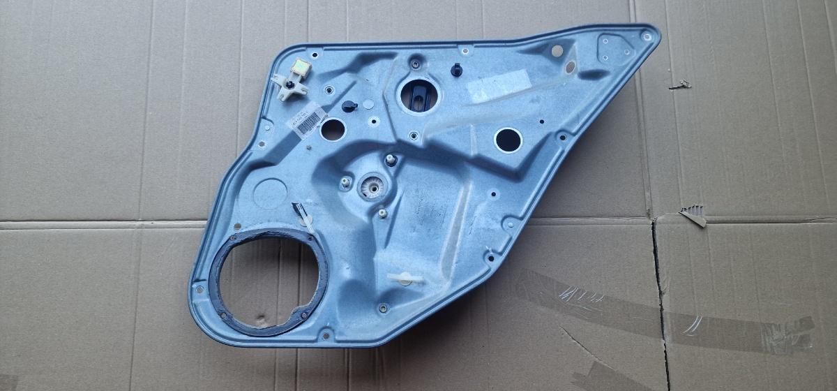 Macara geam dreapta spate SEAT CORDOBA III 6L2 2002 - 2009 1.4 16V BBY, BKY 6L4839756E
