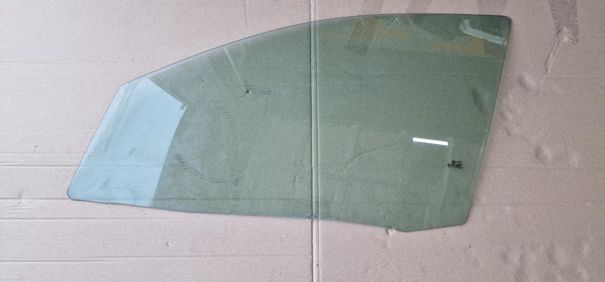 Geam portiera stanga fata SEAT CORDOBA III 6L2 2002 - 2009 1.4 16V BBY, BKY Sekurit 43R-000015