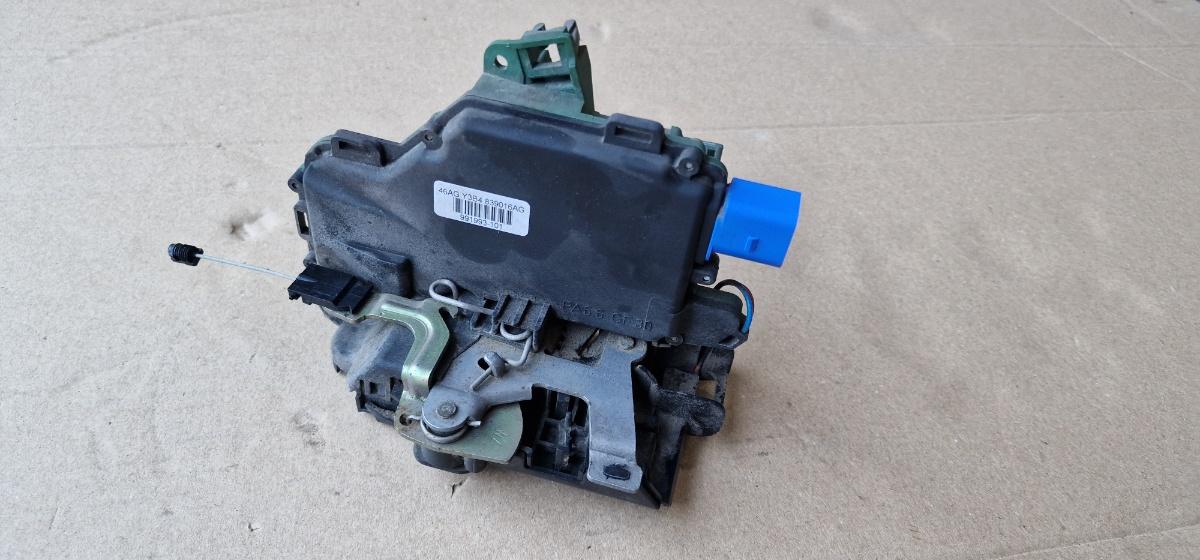 Broasca usa dreapta spate SEAT CORDOBA III 6L2 2002 - 2009 1.4 16V BBY, BKY 3B4839016AG