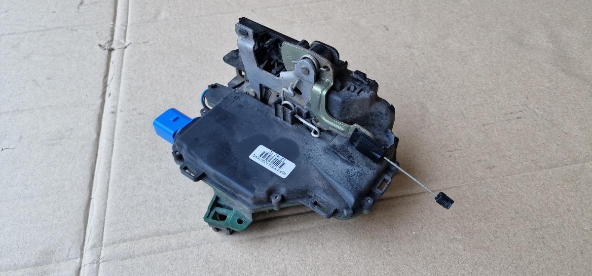 Broasca usa dreapta spate SEAT CORDOBA III 6L2 2002 - 2009 1.4 16V BBY, BKY 3B4839016AG