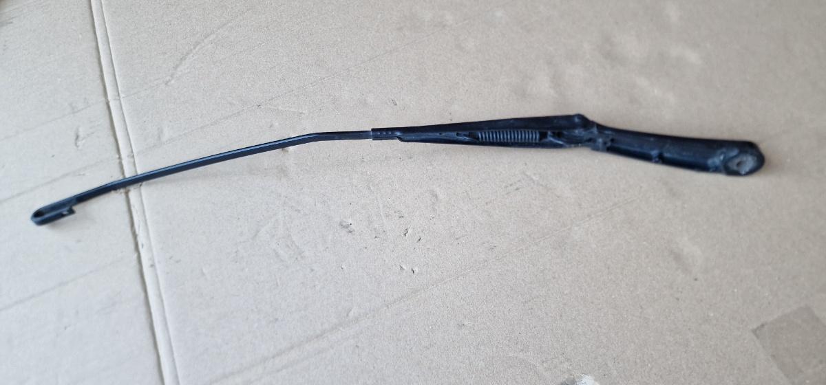 Brat stergator faruri dreapta SEAT CORDOBA III 6L2 2002 - 2009 1.4 16V BBY, BKY 6L1955410