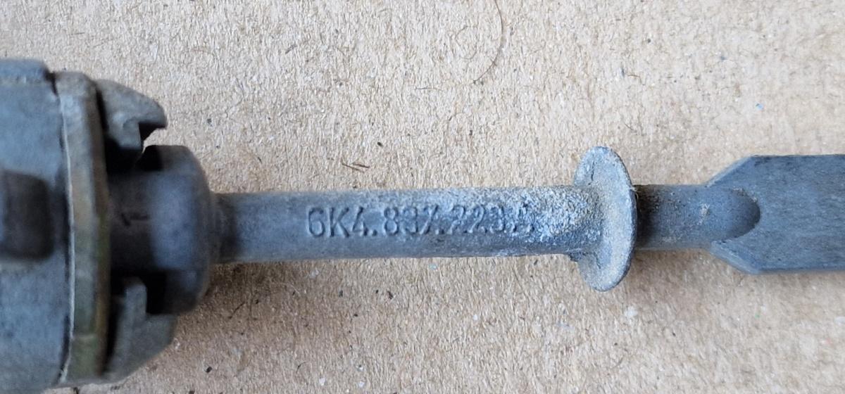 Butuc SEAT CORDOBA III 6L2 2002 - 2009 1.4 16V BBY, BKY 6K4837223A