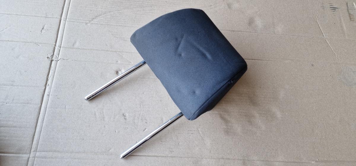 Tetiera scaun fata dreapta SEAT CORDOBA III 6L2 2002 - 2009 1.4 16V BBY, BKY 6L0881921C