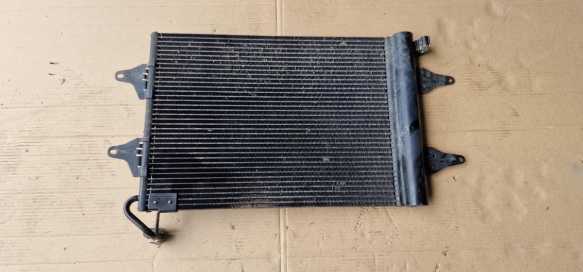 Radiator racire AC (condensator) SEAT CORDOBA III 6L2 2002 - 2009 1.4 16V BBY, BKY 6Q0820411E