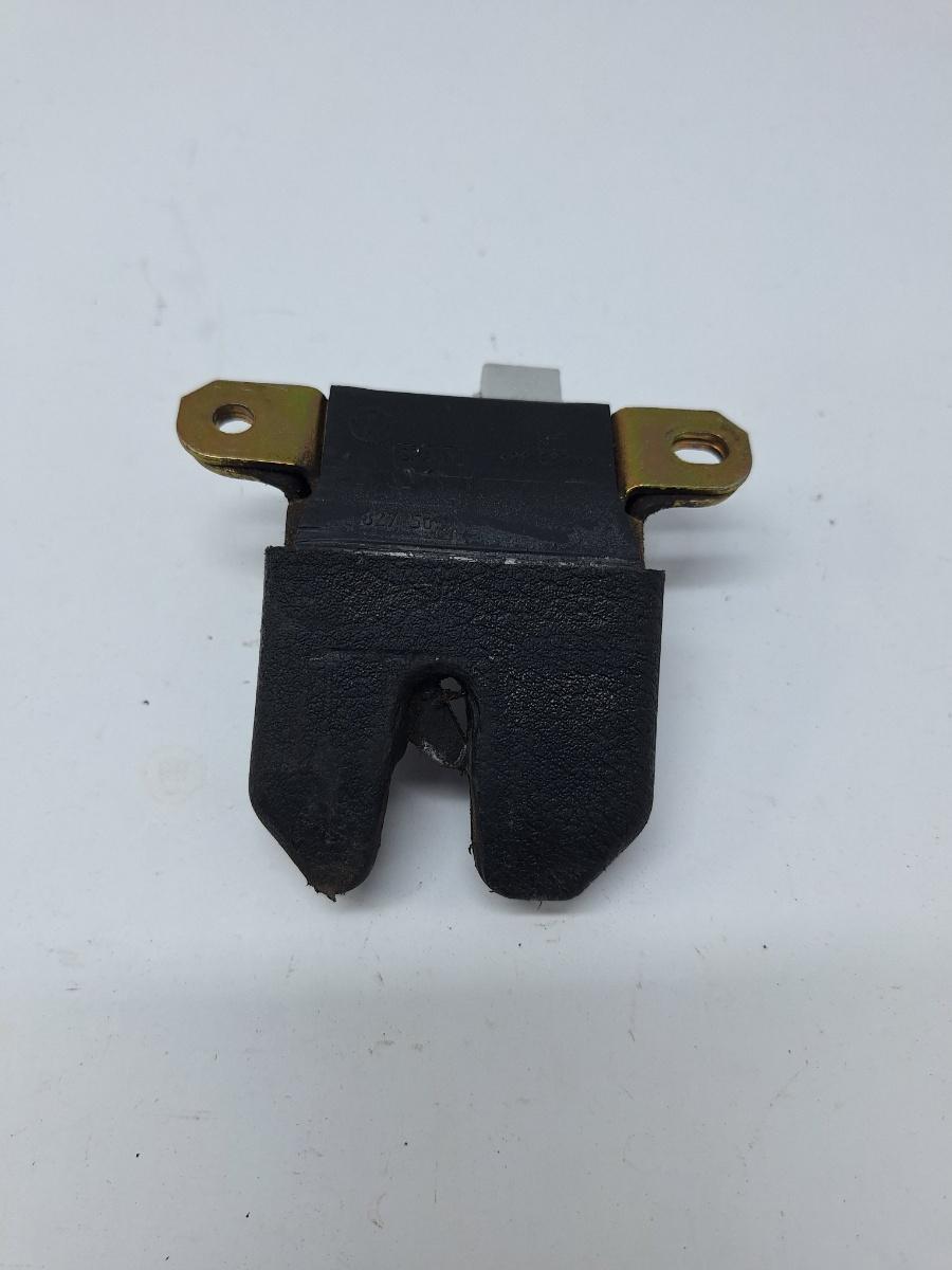 Broasca hayon/portbagaj SEAT CORDOBA III 6L2 2002 - 2009 1.4 16V BBY, BKY 6L5827505C