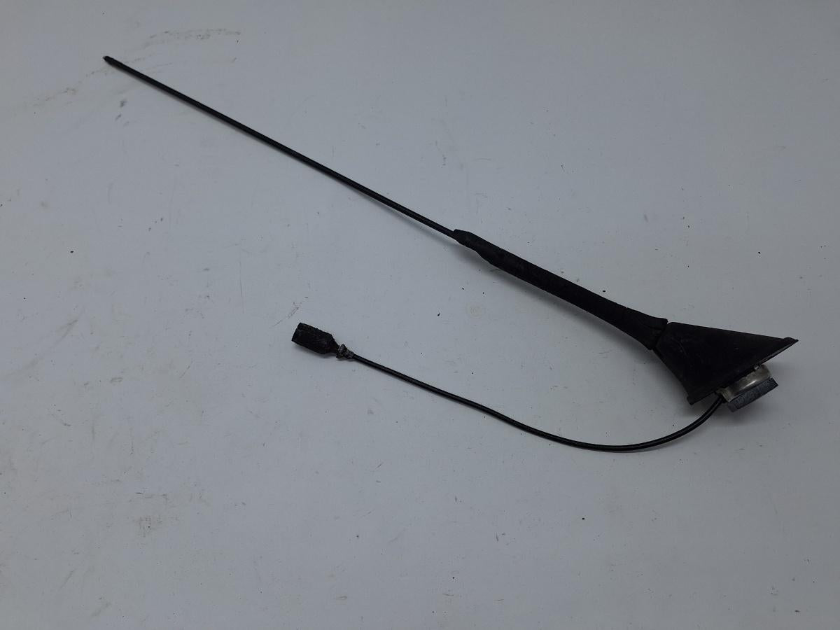 Antena radio SEAT CORDOBA III 6L2 2002 - 2009 1.4 16V BBY, BKY 1P0035501