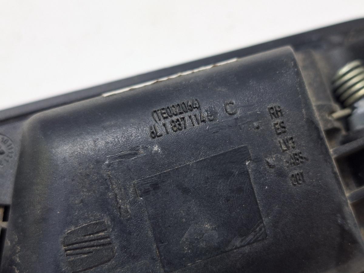Maner interior portiera dreapta fata SEAT CORDOBA III 6L2 2002 - 2009 1.4 16V BBY, BKY 6L1837114C