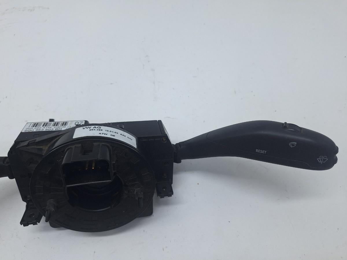 Maneta stergatoare lampa de semnalizare VOLKSWAGEN TRANSPORTER V Bus 7HB, 7HJ, 7EB, 7EJ, 7EF, 7EG, 7HF, 1.9 TDI AXB 6Q0953503H