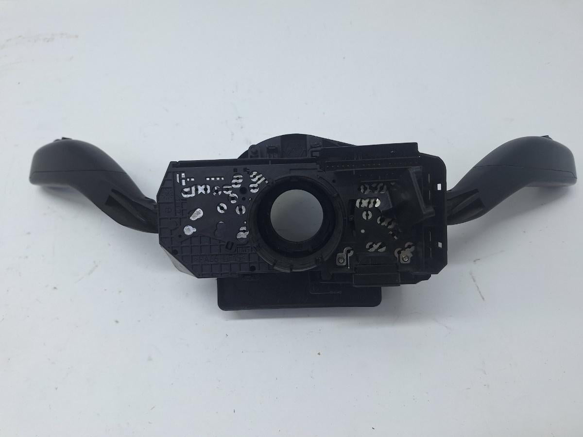 Maneta stergatoare lampa de semnalizare VOLKSWAGEN TRANSPORTER V Bus 7HB, 7HJ, 7EB, 7EJ, 7EF, 7EG, 7HF, 1.9 TDI AXB 6Q0953503H