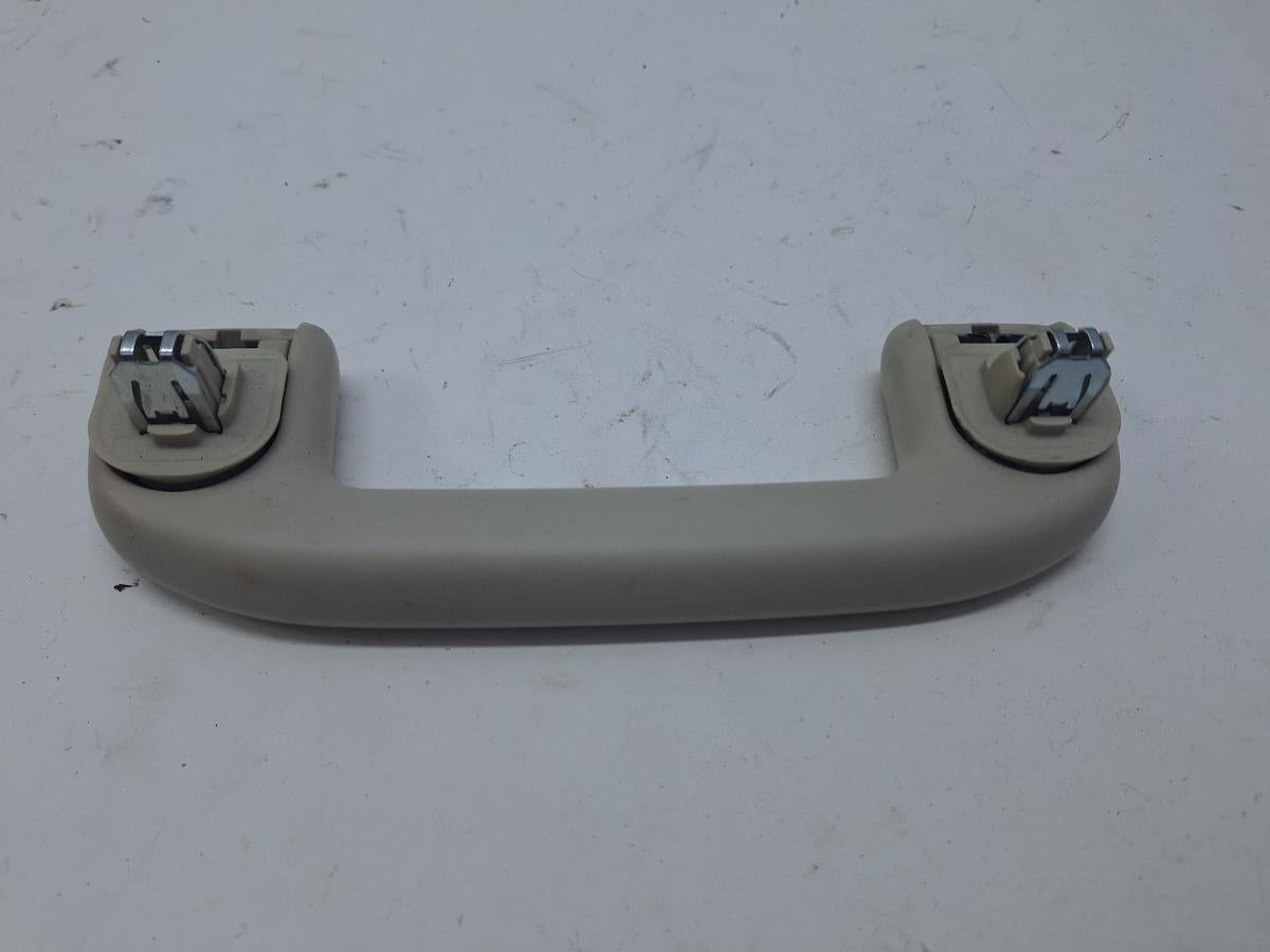 Maner de sustinere plafon stanga fata TOYOTA COROLLA _E21_ 2018 -> 1.8 Hybrid 2ZR-FXE 74612-B7040