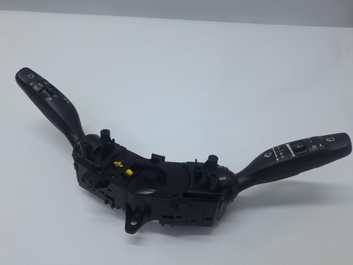 Maneta stergatoare lampa de semnalizare HYUNDAI i20 [ 2020 -> ] 1.2 MPi G4LF 93404Q0855