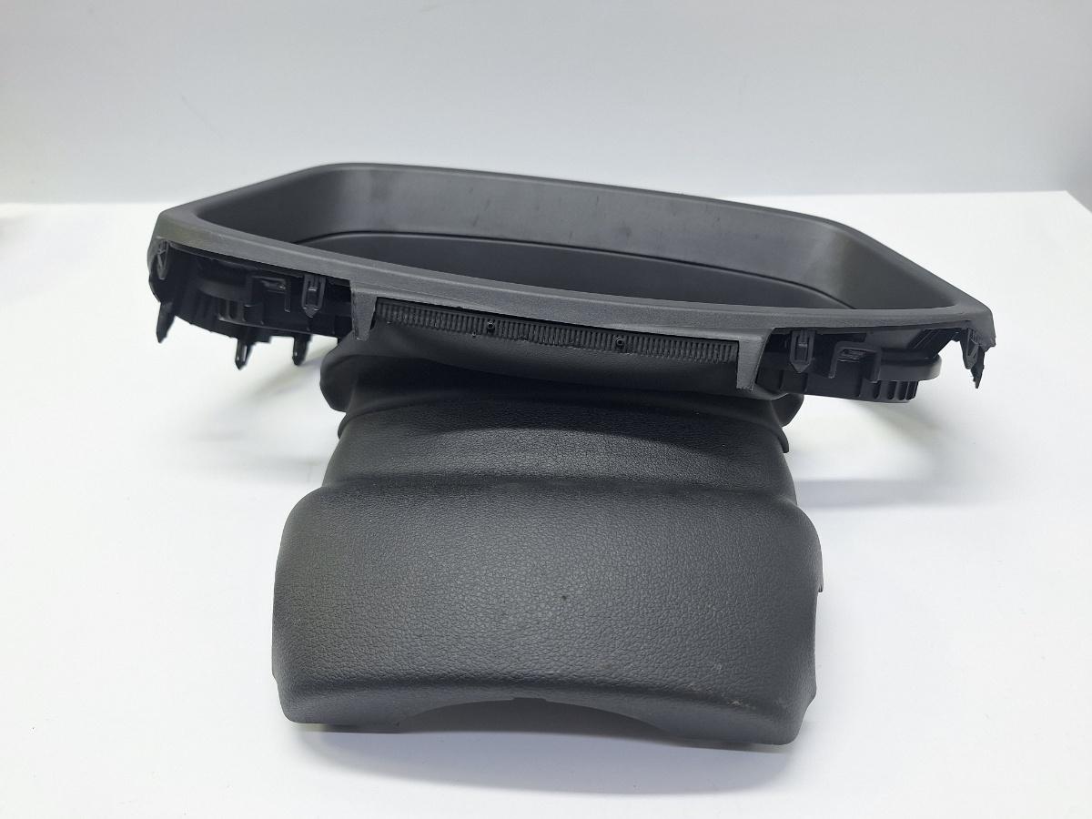 Ornament panou de bord HYUNDAI i20 [ 2020 -> ] 1.2 MPi G4LF 84830Q0100NNB