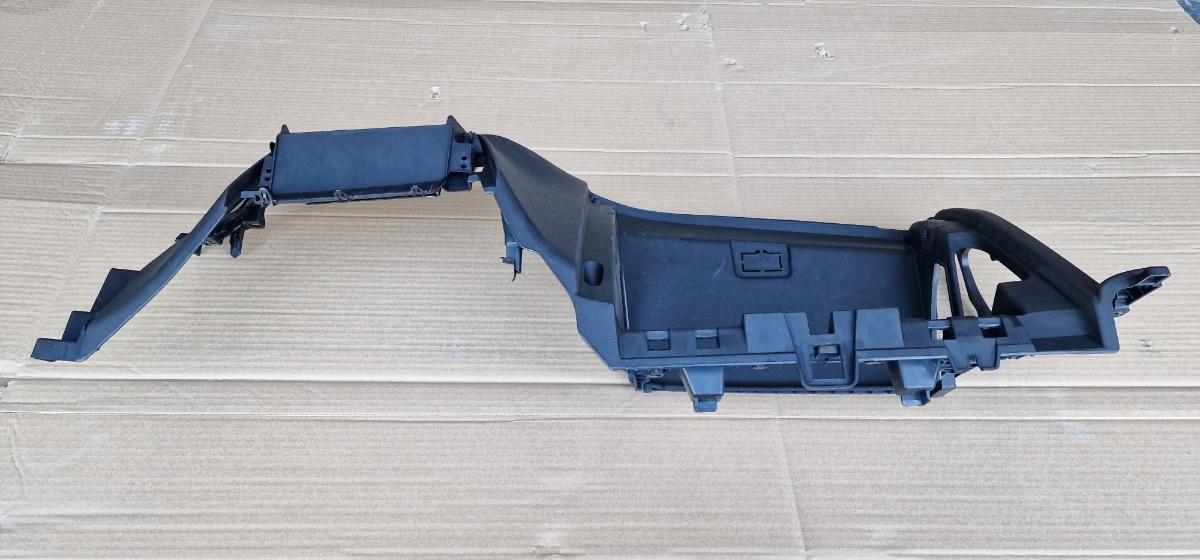 Panou ornamental central panou de bord HYUNDAI i20 [ 2020 -> ] 1.2 MPi G4LF 84760Q0000